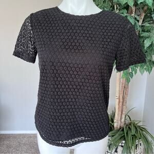 Theory Women's Black Eyelet Crochet Short‎ Sleeve Back Button Blouse Cottagecore
